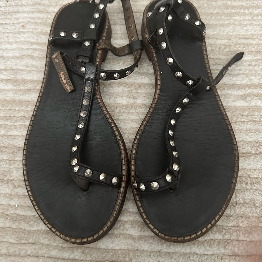 Giuseppe zanotti sandals with studs in size 37 (fits 36.5-7.5)